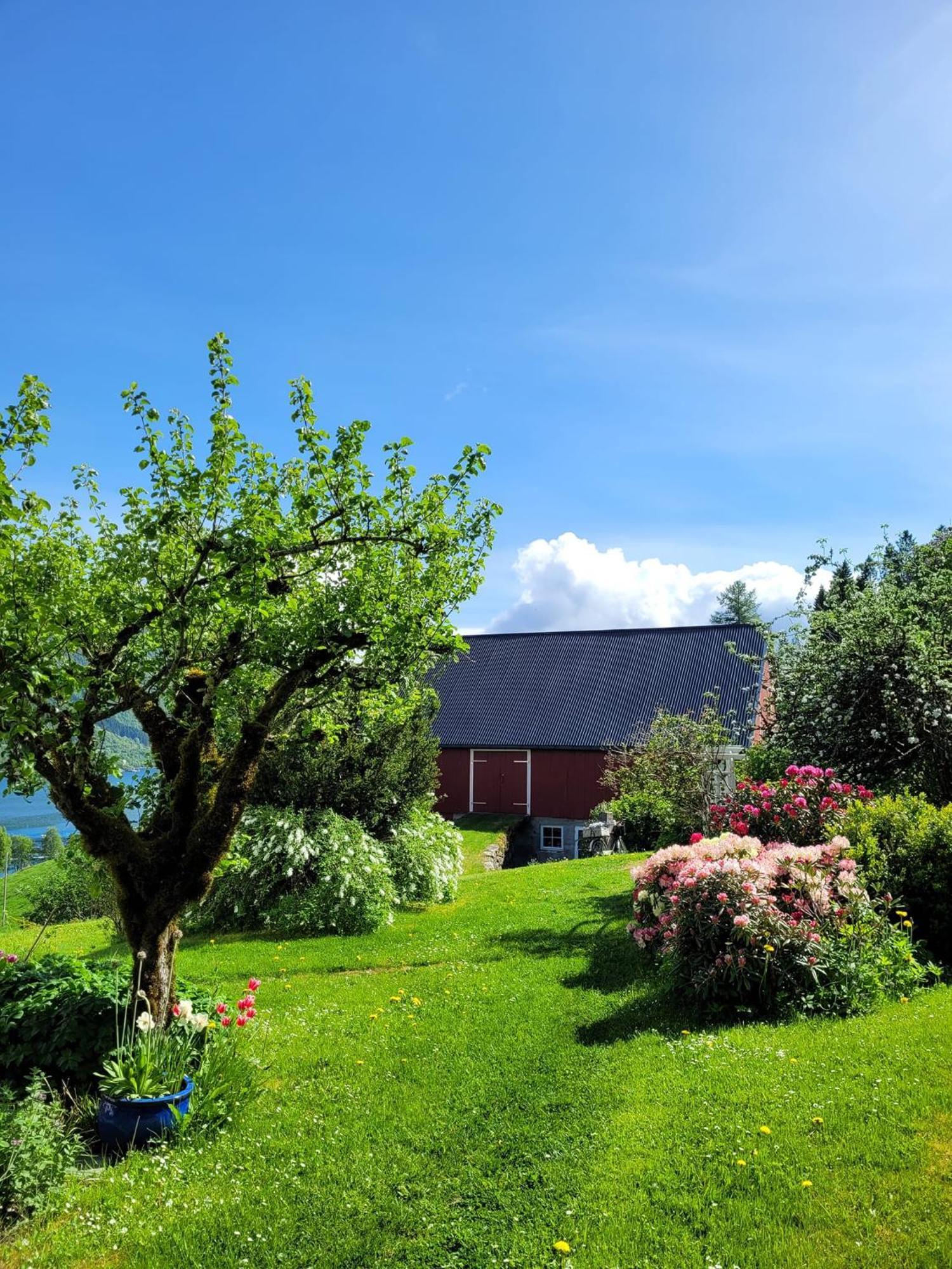 Irenegarden - Fjord View Holiday Home Lauvstad Luaran gambar